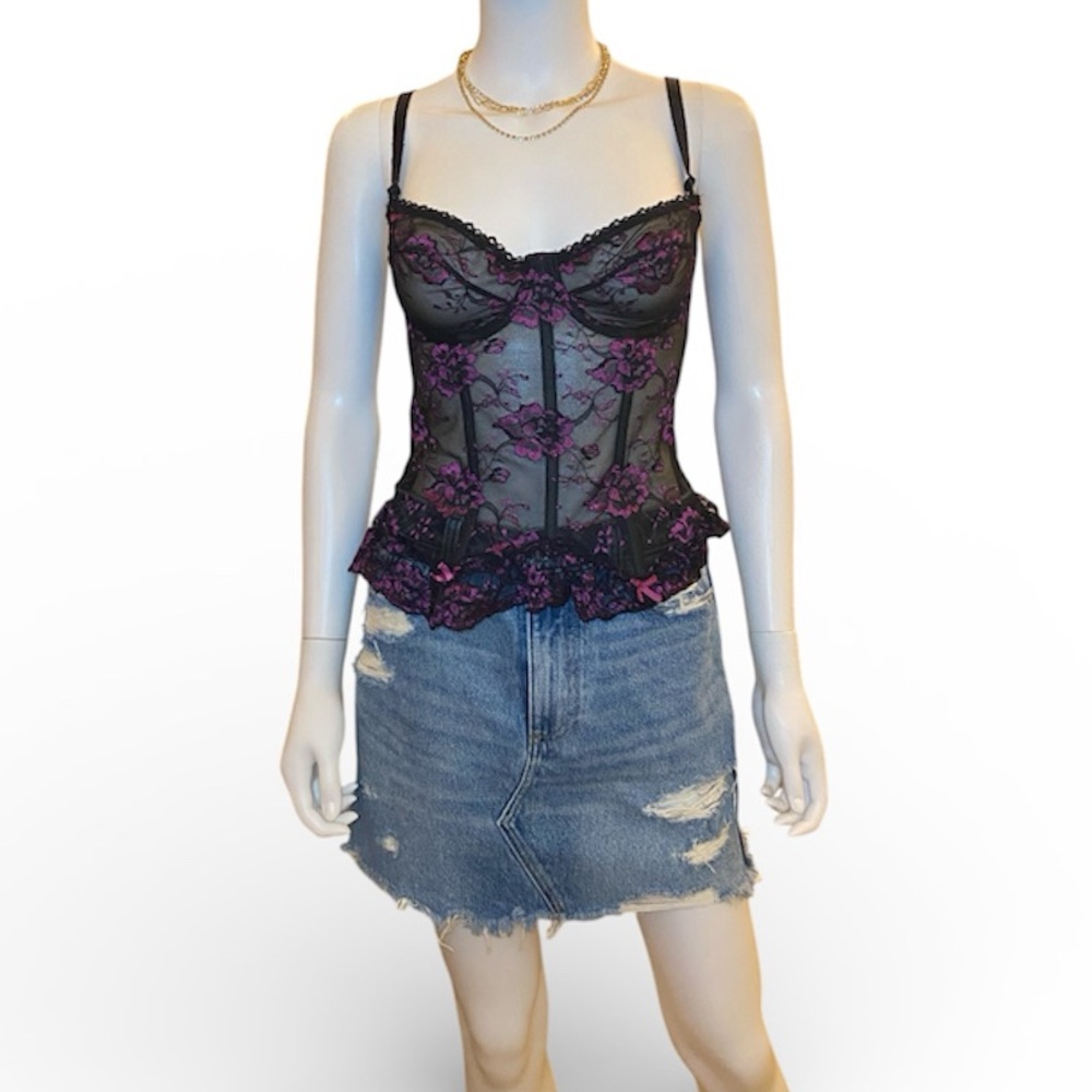 Undercover Wear- Lace Corset